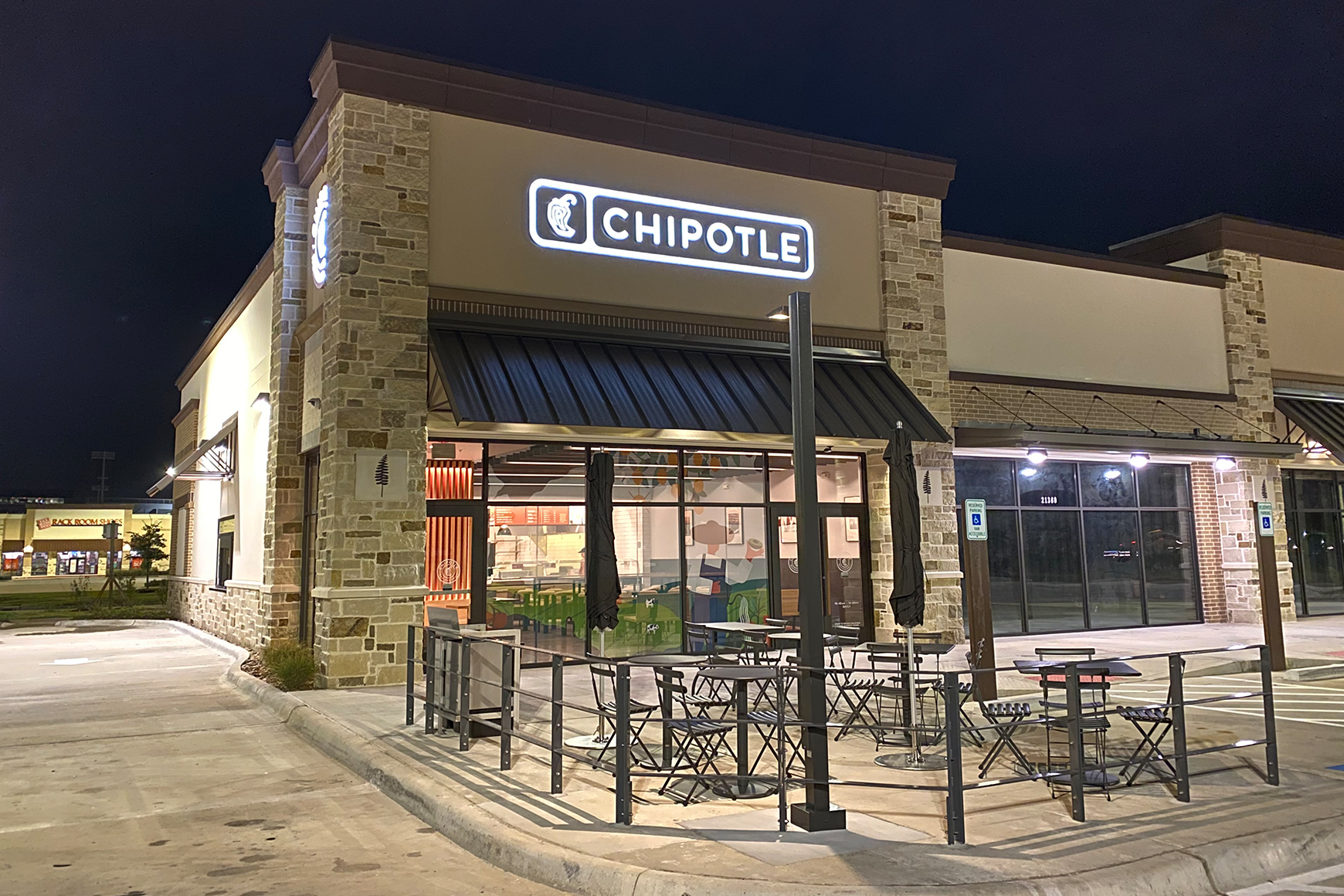 SLIDERChipotleCaneyExt2