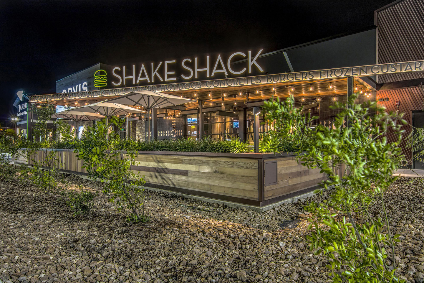 5HomeHeroShakeShackNight