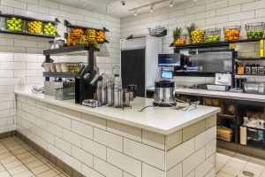 3 24-123 Woodlands ChopShop323_Small