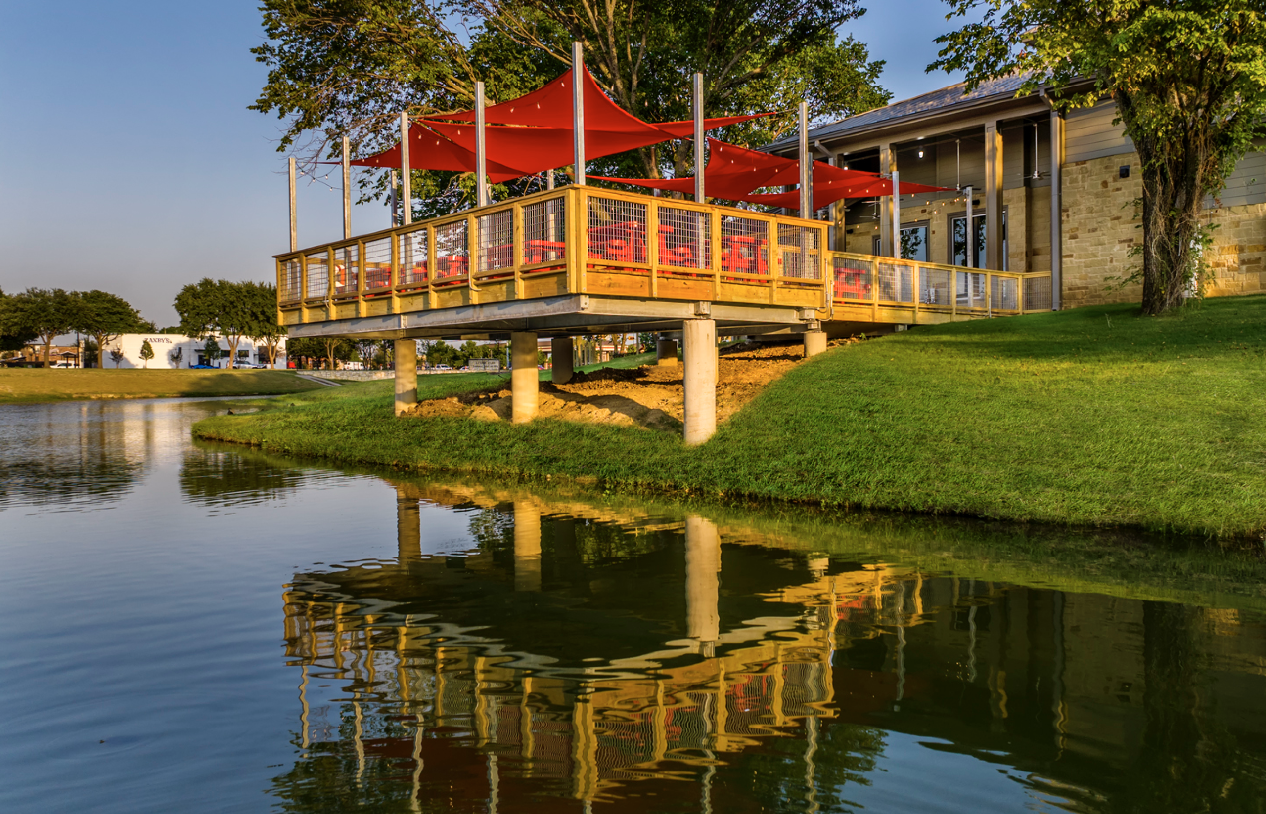 1 24-125 Te'Jun 0693_D_Small